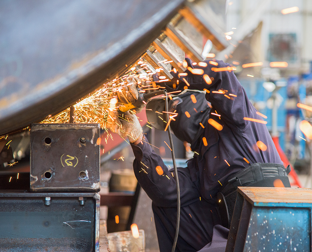 Engineered to perform. Built to last-Img